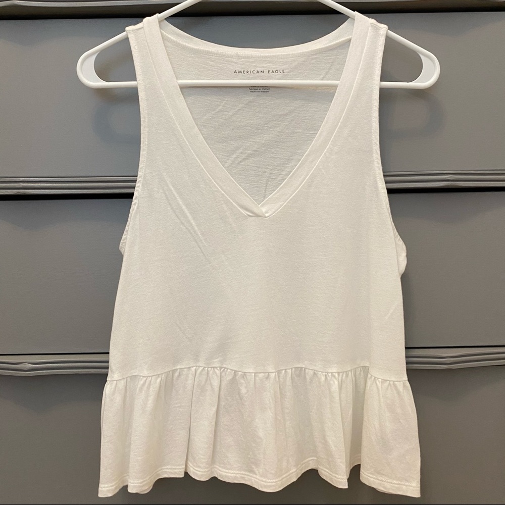 AE white peplum tank